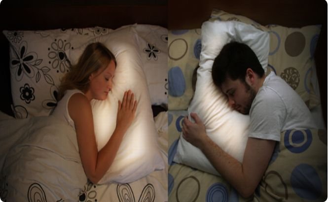 Pillow Talk, perna care ajută dragostea într-o relaţie la distanţă
