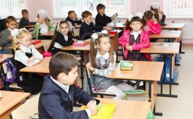 Rusia, în criză demografică: se închid peste 700 de şcoli