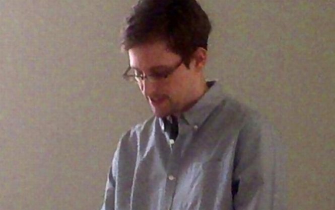 Surse: Sosirea lui Lon Snowden în Rusia va fi anunţată după întâlnirea cu Edward Snowden