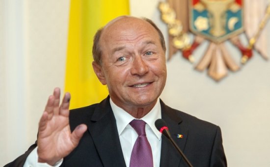 Mesajul lui Băsescu cu prilejul sărbătorii &quot;Adormirea Maicii Domnului&quot; şi Zilei Marinei