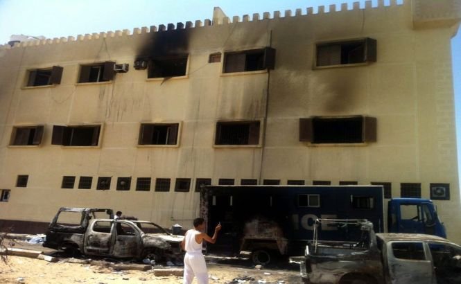 Egipt: Cel puţin 24 de poliţişti au fost ucişi într-un atac în Sinai