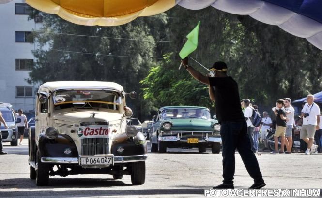 Havana a fost gazda unei spectaculoase parade a maşinilor de epocă