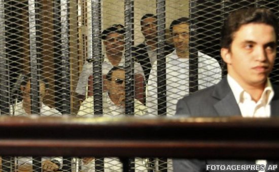 Justiţia egipteană se va pronunţa miercuri asupra eliberării lui Hosni Mubarak