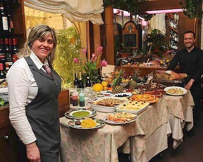 "Solo Per Due", restaurantul cel mai mic şi mai exclusivist din lume 222226