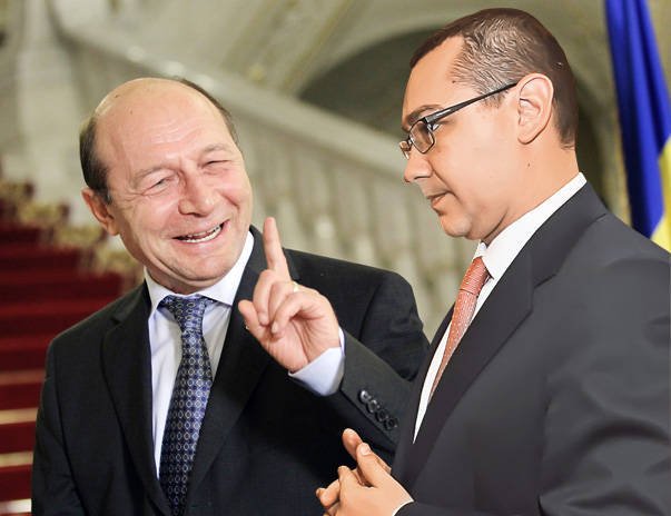 &quot;Nu-mi răspunzi la SMS, eu te sun atât de deeeees!&quot; Băsescu s-a supărat că Ponta nu-i răspunde la telefon