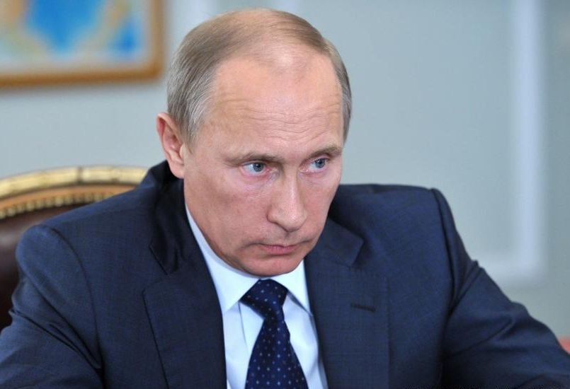 Vladimir Putin avertizează Ucraina cu sancţiuni dacă va semna acordul de asociere cu UE