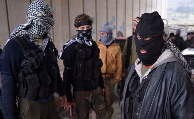 Le Figaro: &quot;300 de mercenari CIA se îndreaptă spre Damasc&quot;