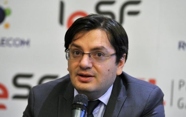 TSD va iniţia o PETIŢIE ONLINE pentru retragerea Ordinului Naţional 'Steaua României' a lui Laszlo Tokes
