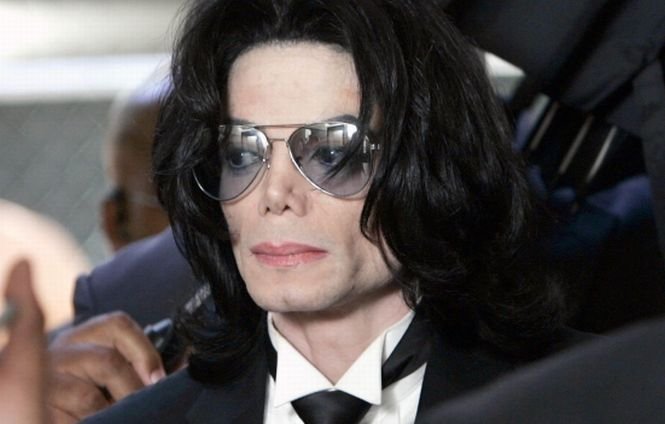 Firma care administrează averea lui Michael Jackson, datoare la fisc