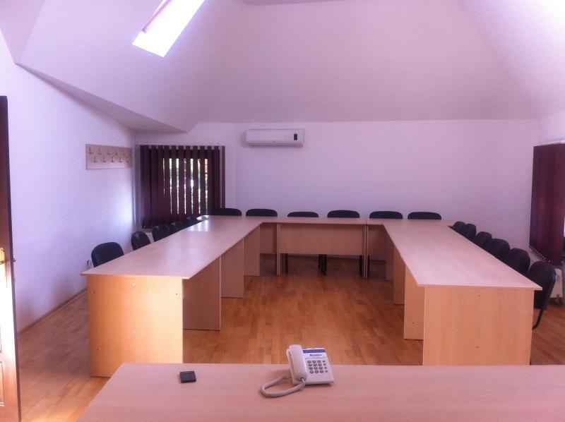 (P) Primul centru de afaceri din Buzău 221527