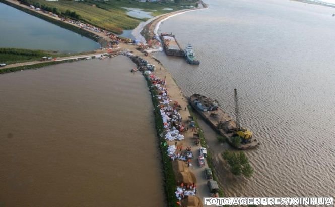 Peste 80 de morţi în inundaţiile produse în nord-estul Chinei
