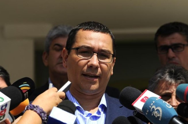 Victor Ponta: Sunt mulţumit de toţi miniştrii din Cabinet