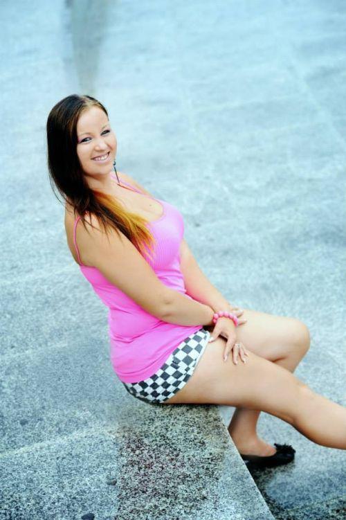 Este cea mai INDECENTĂ propunere pe care a postat-o cineva pe internet. Are doar 21 de ani şi vrea să facă asta 223758