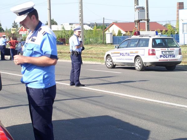 Poliţia Rutieră a declarat RĂZBOI şoferilor. Amenzile încasate au ajuns la 5 MILIOANE de lei în numai 3 zile