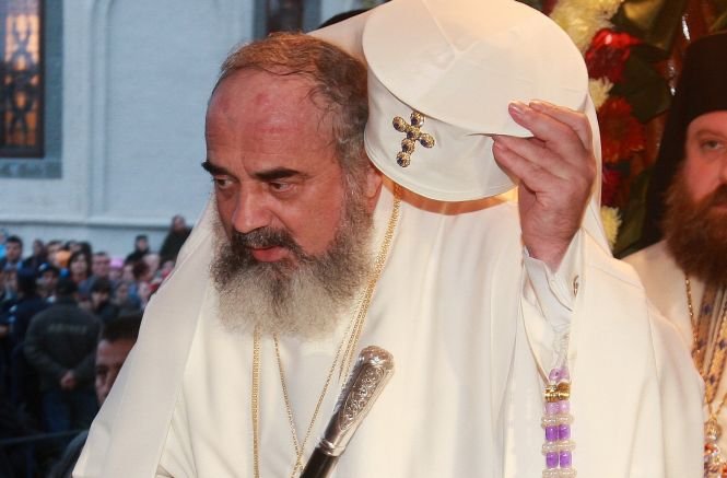 Mesaj de condoleanţe de la Patriarhul Daniel pentru familia copilului ucis de maidanezi