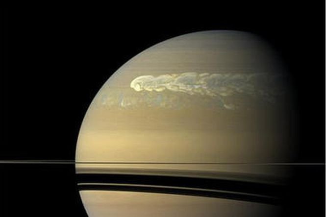 S-a dovedit! Există apă pe Saturn