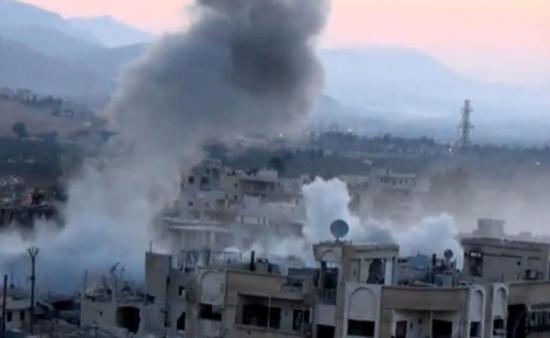 Raid aerian în Siria. 11 oameni au murit, după ce armata siriană a bombardat un spital de campanie