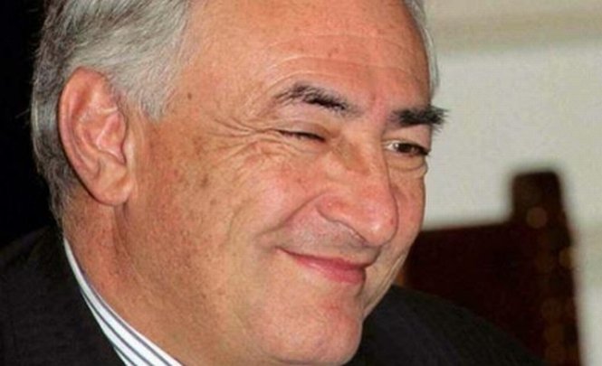 Dominique Strauss-Kahn va acorda consultanţă economică guvernului Serbiei