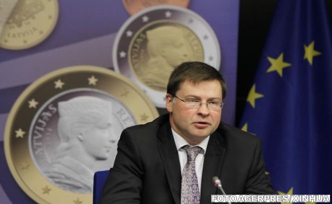 Majoritatea letonilor continuă să se opună adoptării euro