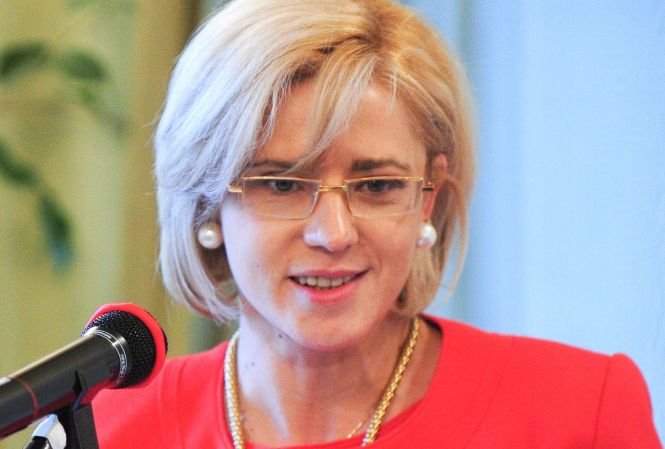 Corina Creţu: Nu susţin proiectul Roşia Montană, dar este bine că se discută în Parlament
