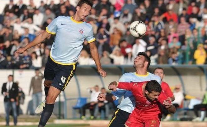 Steaua a învins cu 2-1 pe FC Botoşani şi a urcat pe primul loc în Liga I