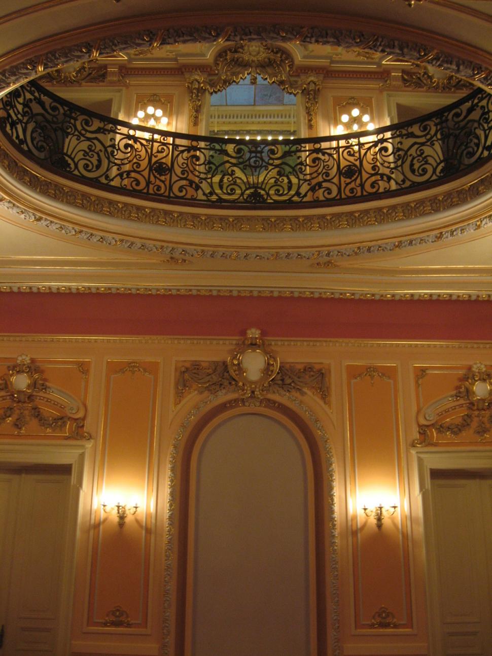 (P) Palatul Jean Mihail, actualul Muzeu de Artă din Craiova, restaurat prin Regio 226348