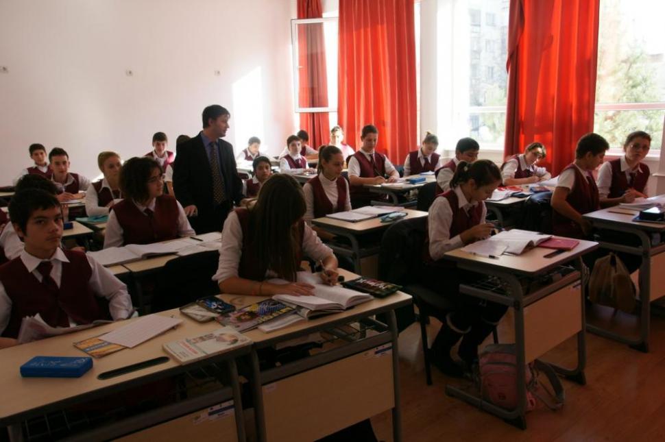 (P) Regio, a „doua şansă” pentru Şcoala nr. 7 din Oneşti 226811