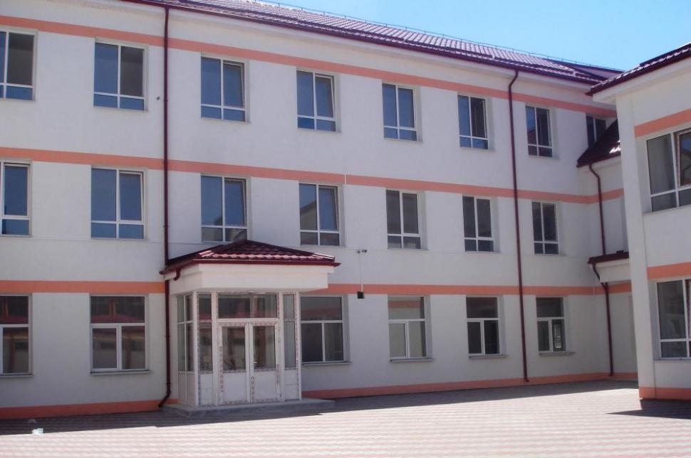 (P) Regio, a „doua şansă” pentru Şcoala nr. 7 din Oneşti 226973