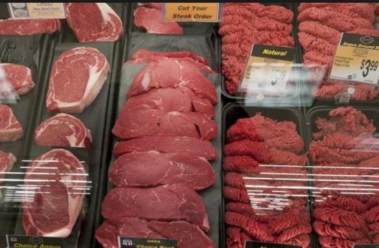 Poliţiştii au confiscat aproape 120 tone de carne în urma unor controale în Bucureşti şi Ilfov