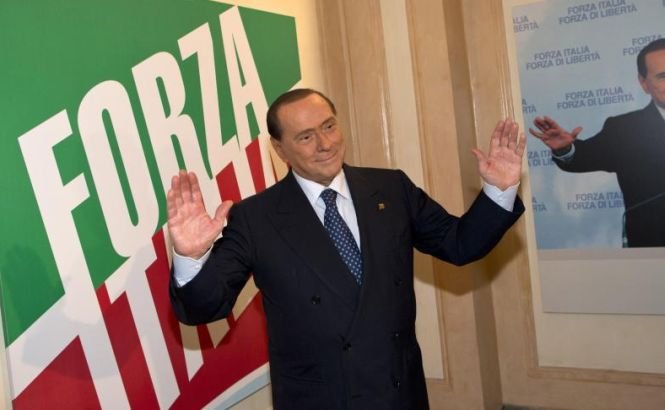 Miniştrii din partidul lui Berlusconi au decis să demisioneze