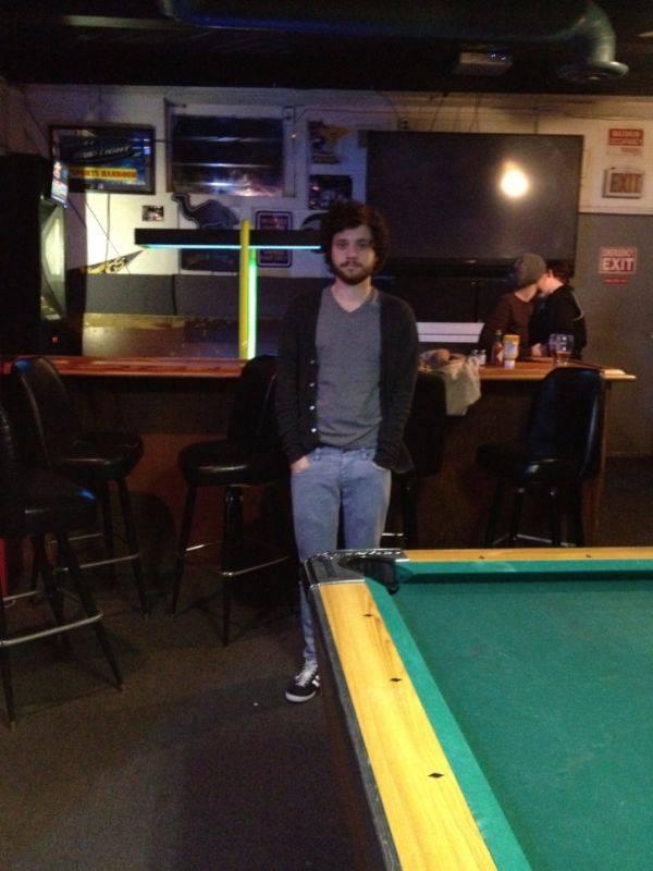 Priveşte cu atenţie ce se întâmplă în fundal. Toate cuplurile astea îl vor urî 227850