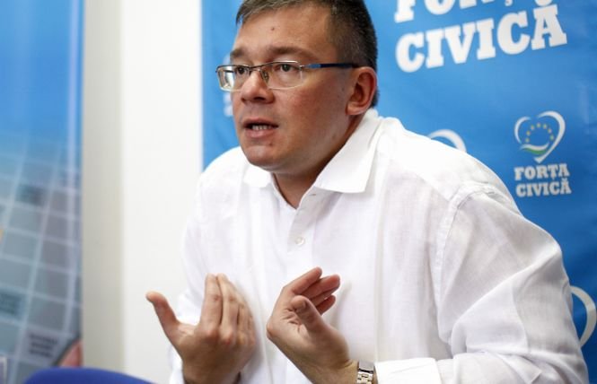 Fostul premier Mihai Răzvan Ungureanu a gafat în plenul Senatului