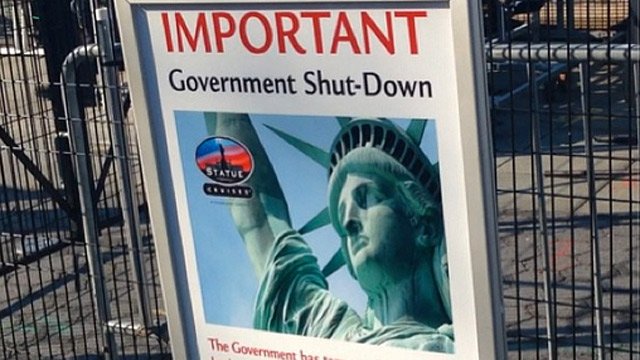 Statuia Libertăţii este închisă din cauza blocajului guvernamental din SUA
