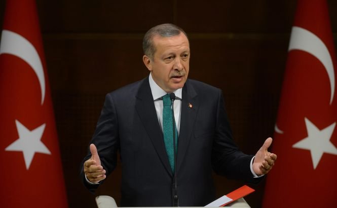 Recep Tayyip Erdogan ar putea candida la alegerile prezidenţiale de anul viitor din Turcia