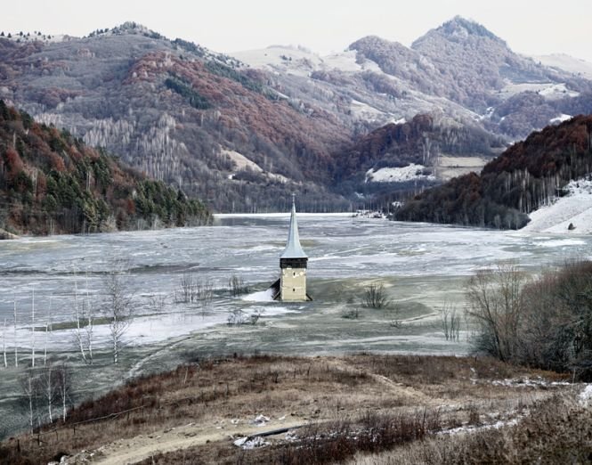 România, prin ochii unui fotograf din Ungaria. Imaginile surprind legătura dintre om şi natură