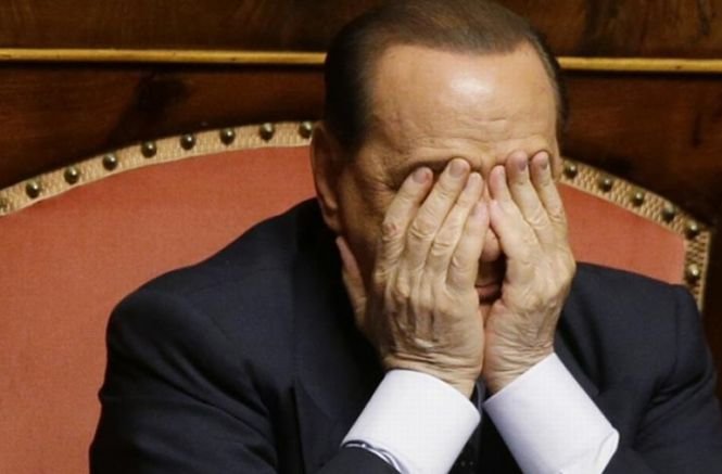 Berlusconi se gândeşte să facă muncă în folosul comunităţii
