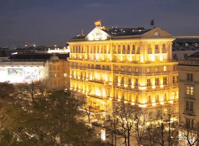 Vrei să trăieşti ca un rege? Iată cele mai spectaculoase palate şi castele transformate în hoteluri 228859