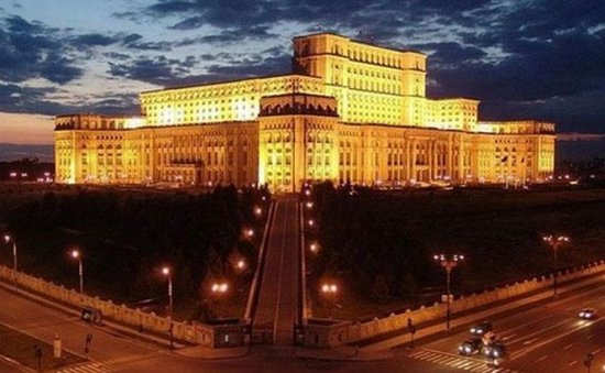 Zgonea vrea să recepţioneze clădirea Palatului Parlamentului