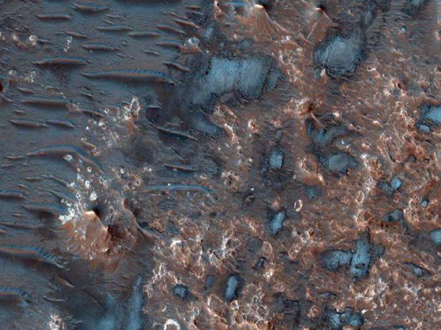 Imagini spectaculoase surprinse pe Marte. Viitorul OMENIRII ţine de ele 228956