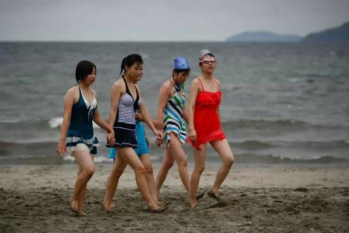 Imagini REALE din statul care aprinde spiritele pe plan internaţional. "Coreea de Nord este o ţară frumoasă" 229242