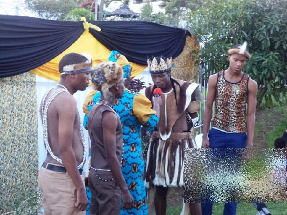 S-a întâmplat pentru prima dată într-un trib de ABORIGENI din Africa de Sud. "Dăm exemplu întregii ţări" 229159