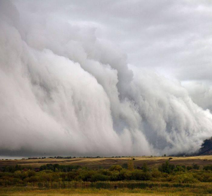 Furtunile şi fenomenele meteorologice extreme i-au îngrozit pe americani 229395