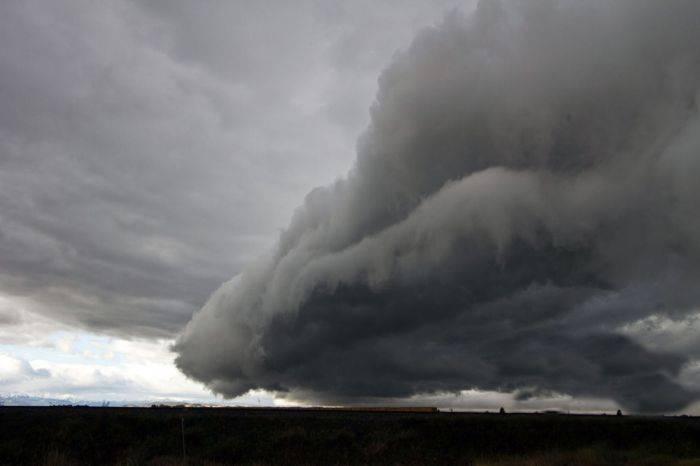 Furtunile şi fenomenele meteorologice extreme i-au îngrozit pe americani 229398