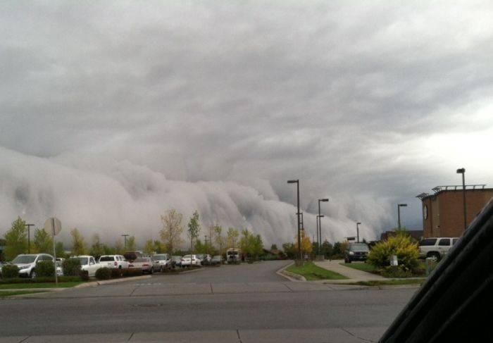 Furtunile şi fenomenele meteorologice extreme i-au îngrozit pe americani 229400