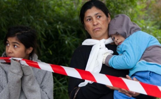 O organizaţie antirasism sesizează justiţia după declaraţiile lui Manuel Valls pe tema romilor