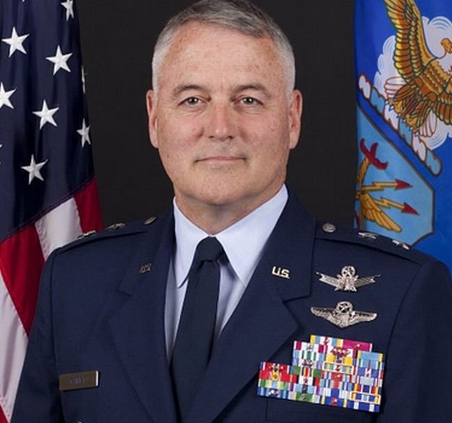 Generalul care se ocupă de arsenal nuclear al SUA a fost concediat