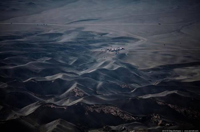 MÂNIA lui Dumnezeu. Locul BIZAR de pe Pământ, unde oamenii caută vindecarea 229608