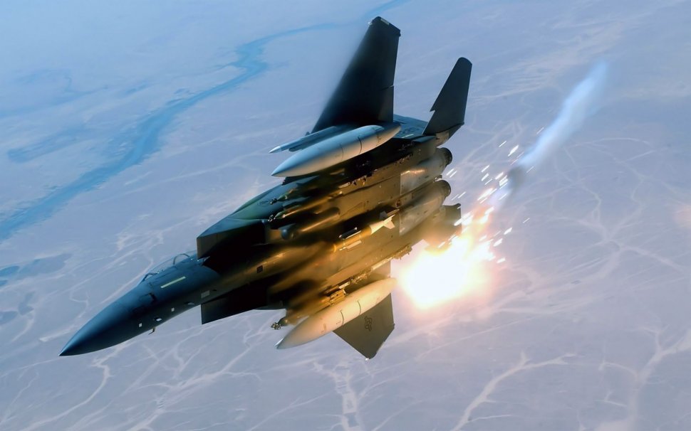 MApN: România şi Portugalia au semnat contractul de achiziţie a 12 avioane F-16