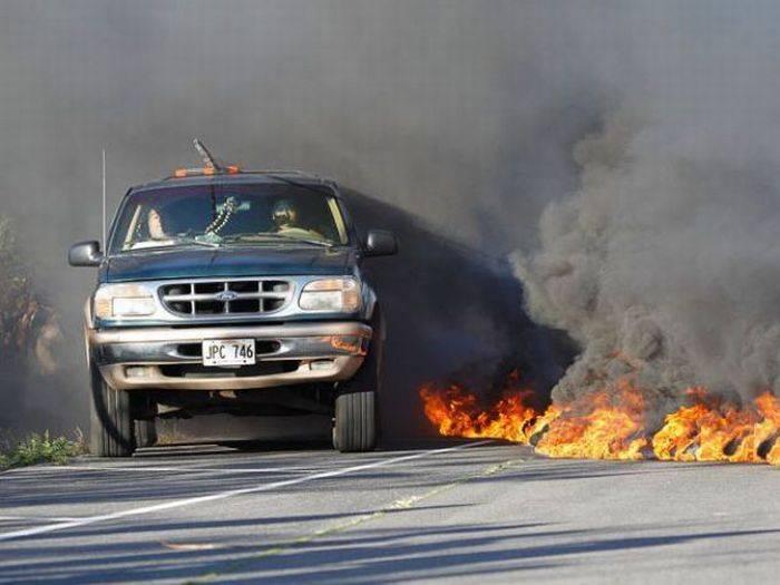 Fotografii care arată proporţiile DEZASTRULUI. Sute de case din Hawaii au fost TOPITE de valul uriaş de lavă 230171