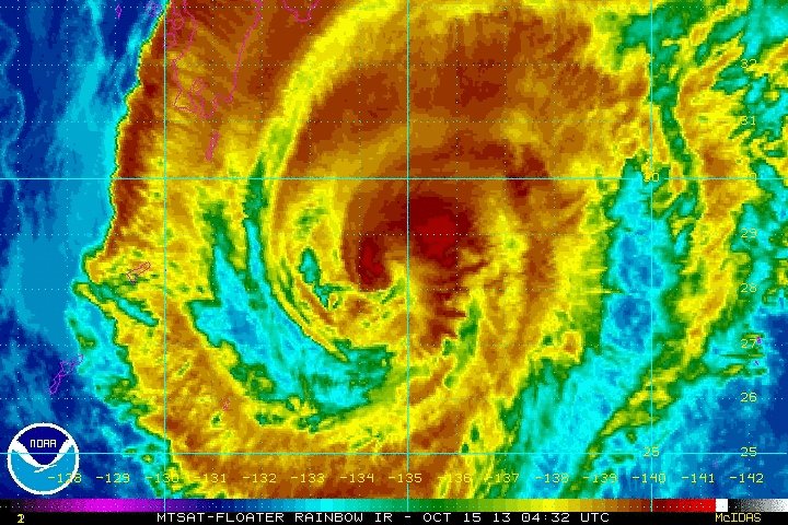 Imaginea DEZASTRULUI surprinsă din satelit. Cel puţin 13 oameni au murit după trecerea taifunului Wipha